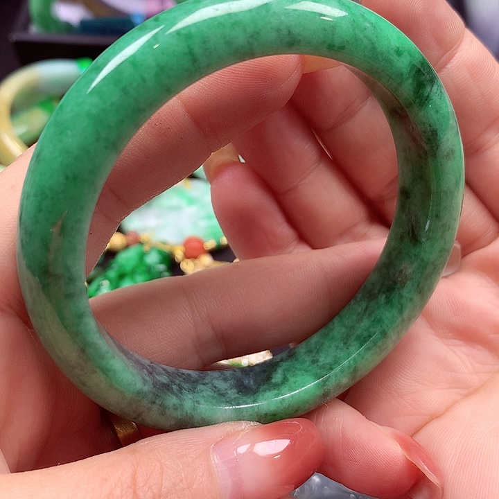 未镶嵌手镯翡翠翡翠