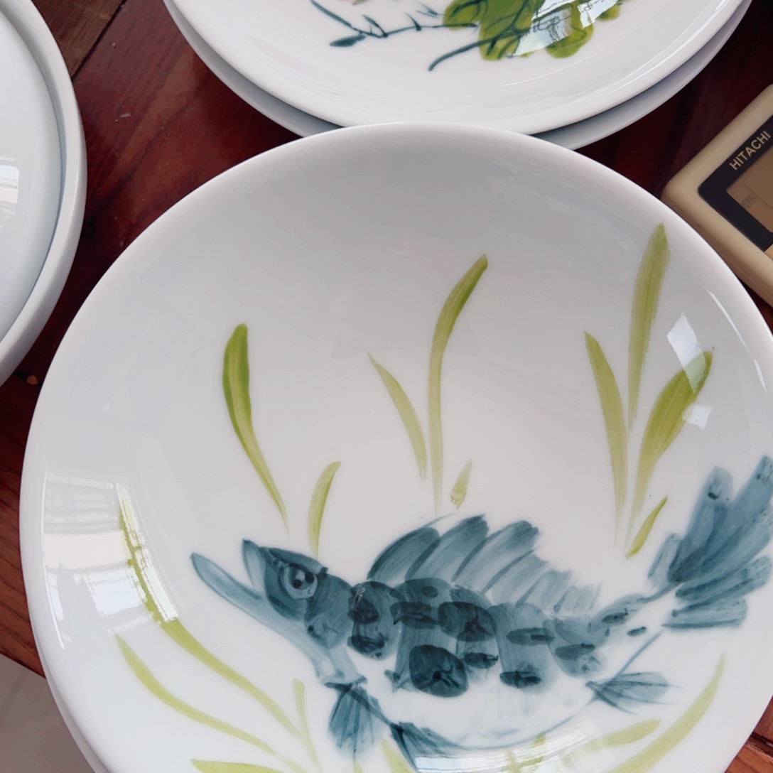 景德镇陶瓷手工手绘制作