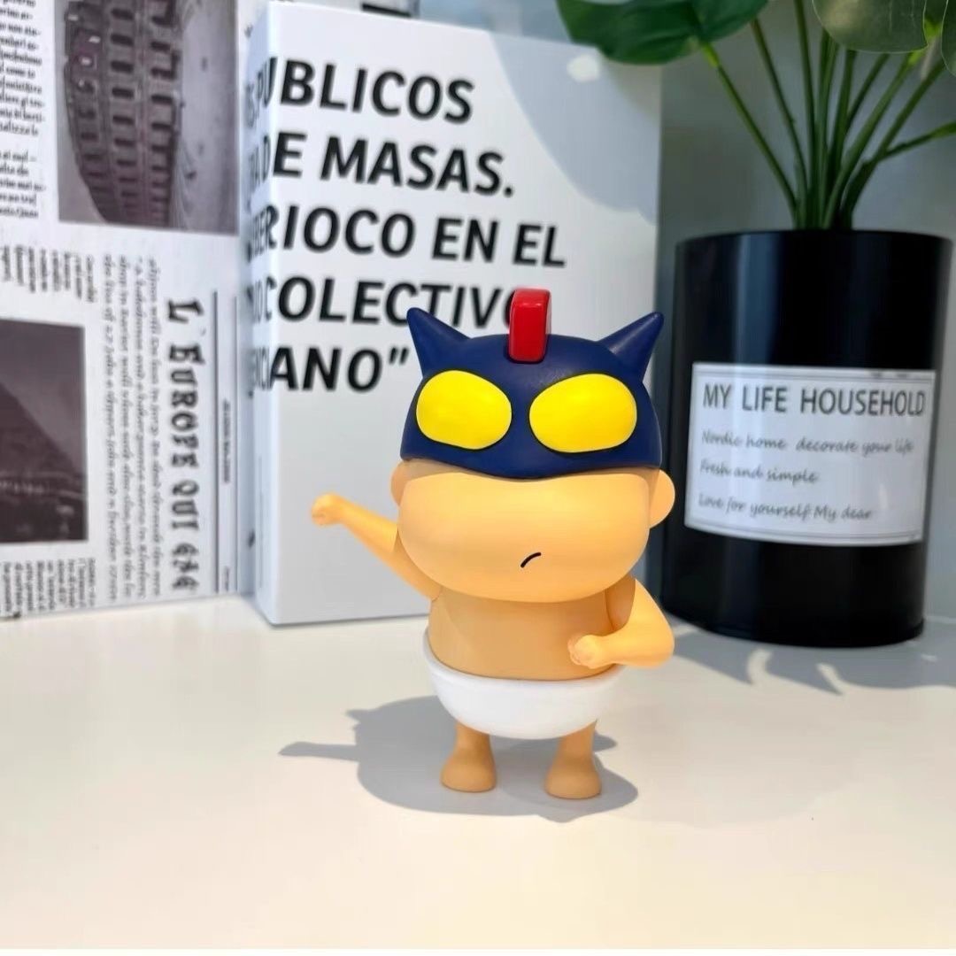 动感超人小新内裤小新可爱礼物手办小摆件12cm