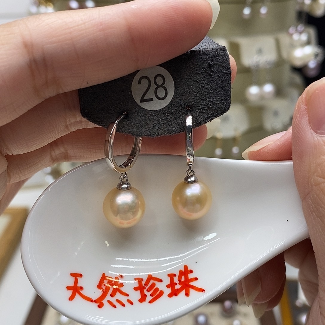 银S925镶嵌耳饰淡水珍珠