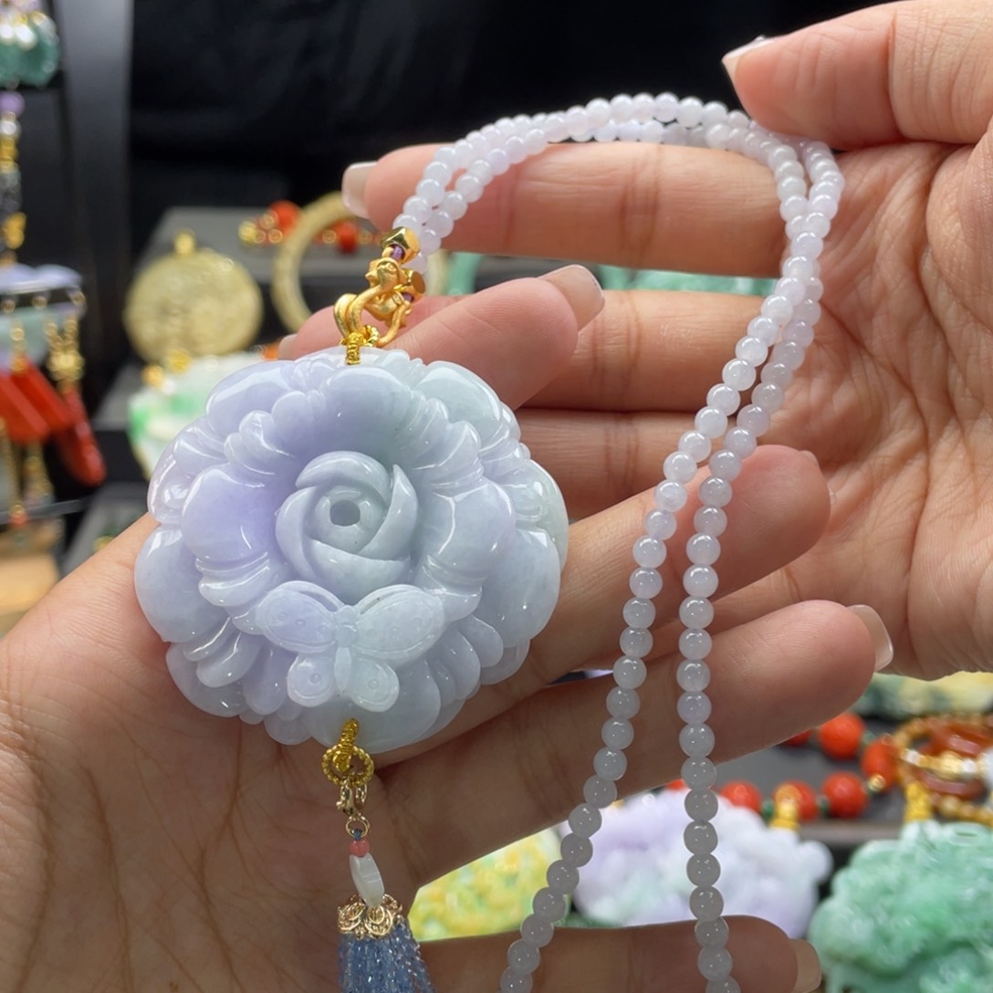 翡翠颈饰未镶嵌代编织