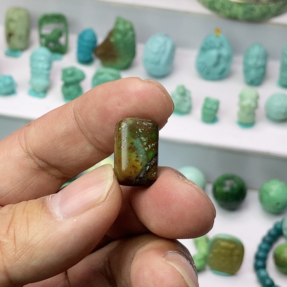 绿松石珠宝奇石未镶嵌