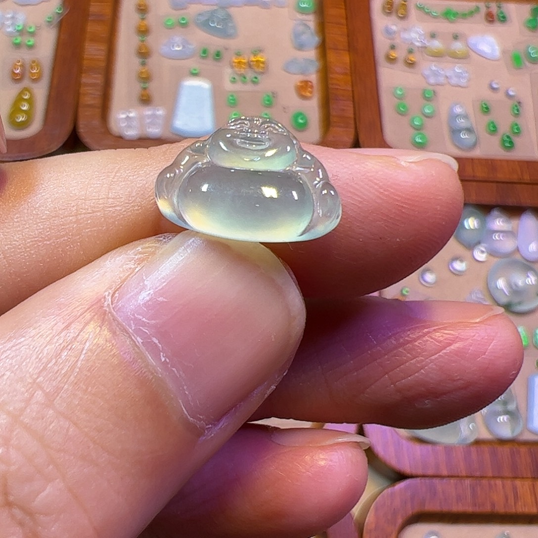 定制翡翠未镶嵌翡翠