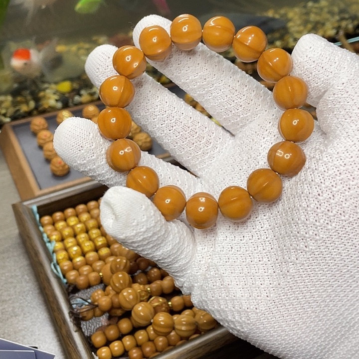 猴头核桃手串反油鲨鱼背