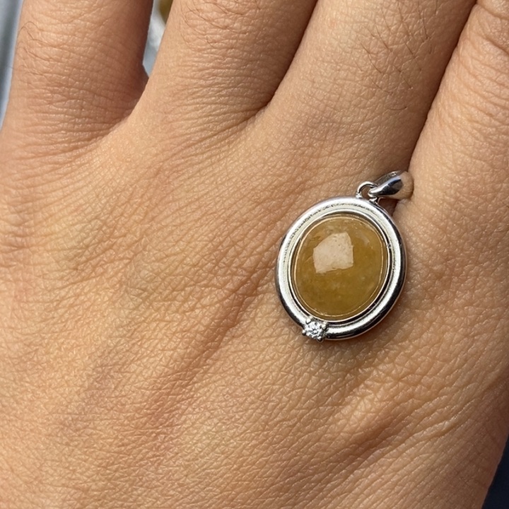 翡翠颈饰银S925镶嵌戒指