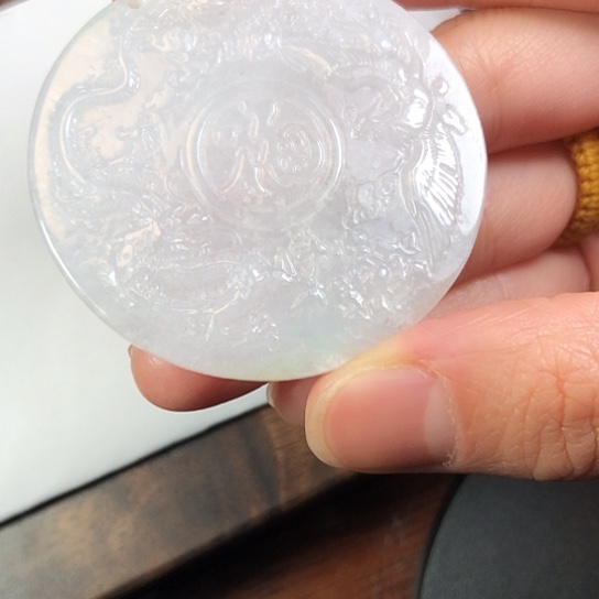 翡翠未镶嵌颈饰缅甸A货，每天下午1点半开播