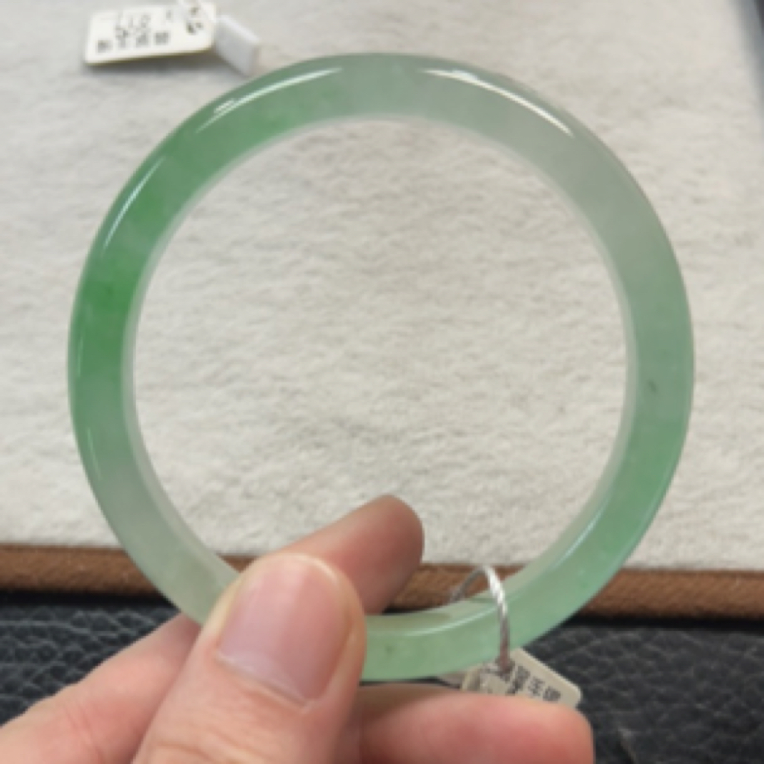 非金属仿水晶手镯 手镯一物一拍