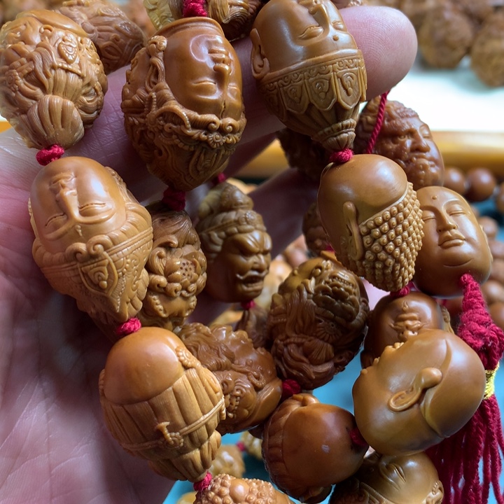 橄榄核手串/手链负*橄榄核雕，万佛俩条12000付6000