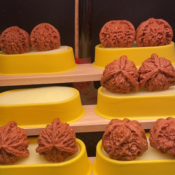 沈***仁文玩核桃吊坠核桃