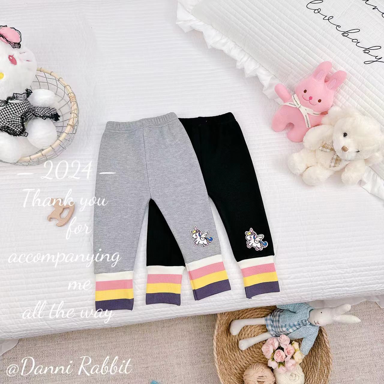 2024冬季新品女童加绒可爱小马拼接条纹打底裤 D-Z371