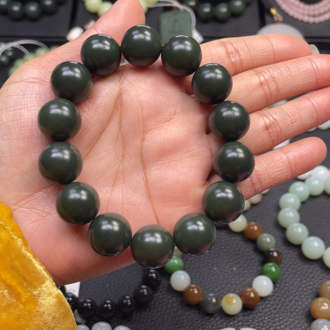 和田玉未镶嵌手链