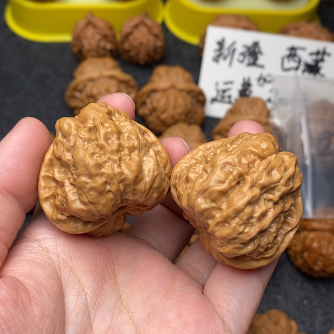 文玩核桃把件嗯*！蛤蟆39