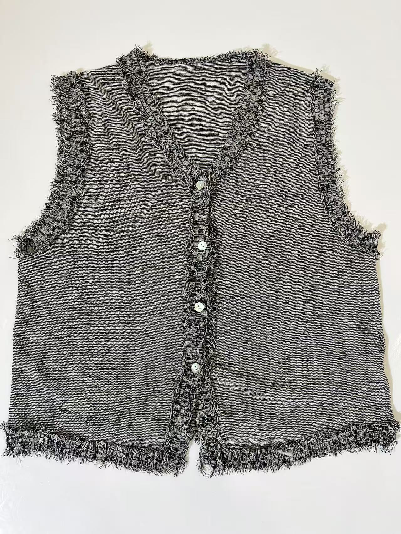 【U.M】十号特价衣服福福款改