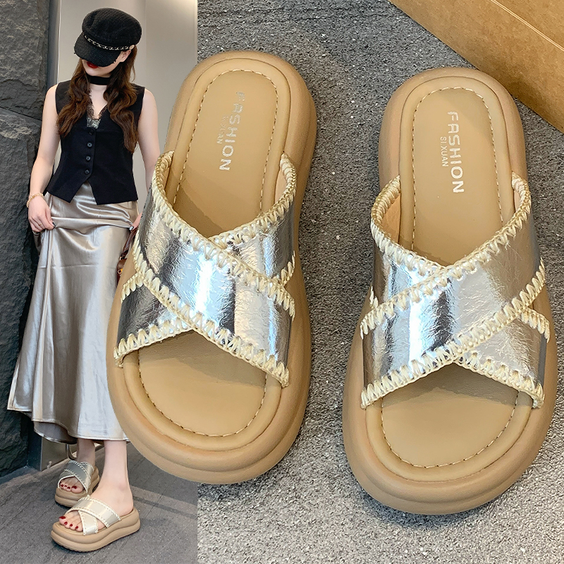 厚底拖鞋女夏外穿2025新款夏天外穿增高凉拖鞋夏季海边配裙子凉拖