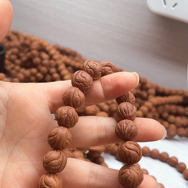 吊坠桃核终****人秦岭龙纹桃核12尺寸手串微修