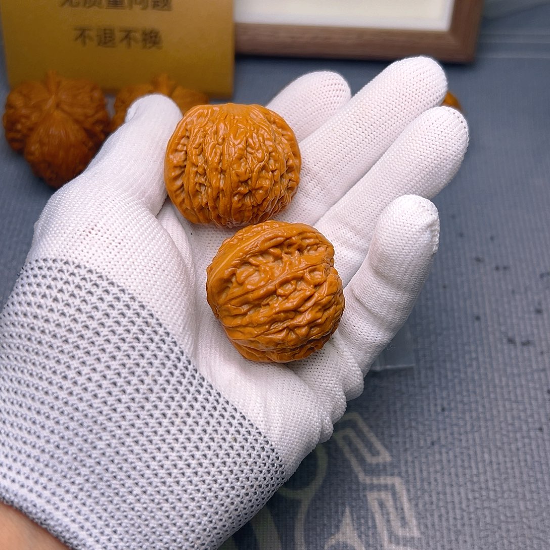 木质文玩核桃铁锤