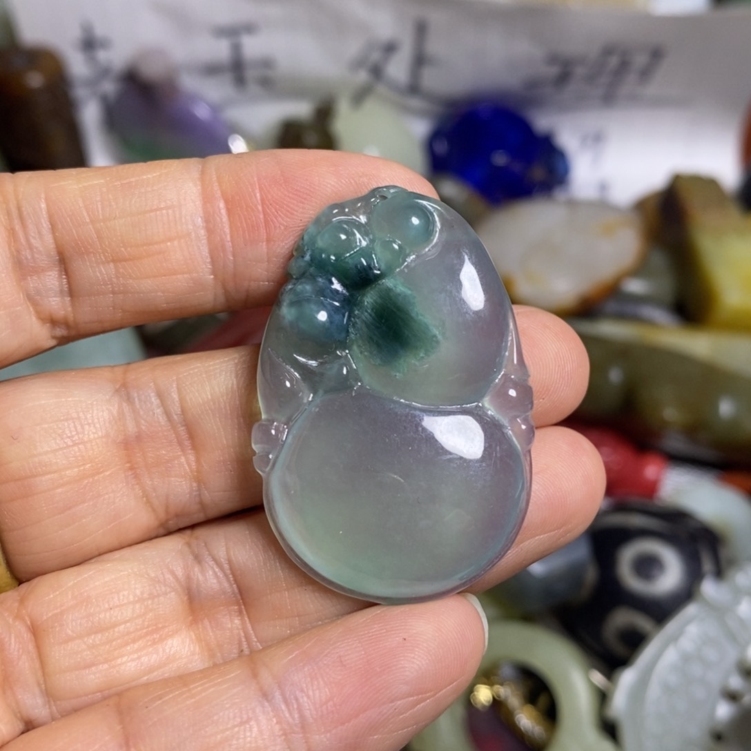 滴血莲花菩提吊坠