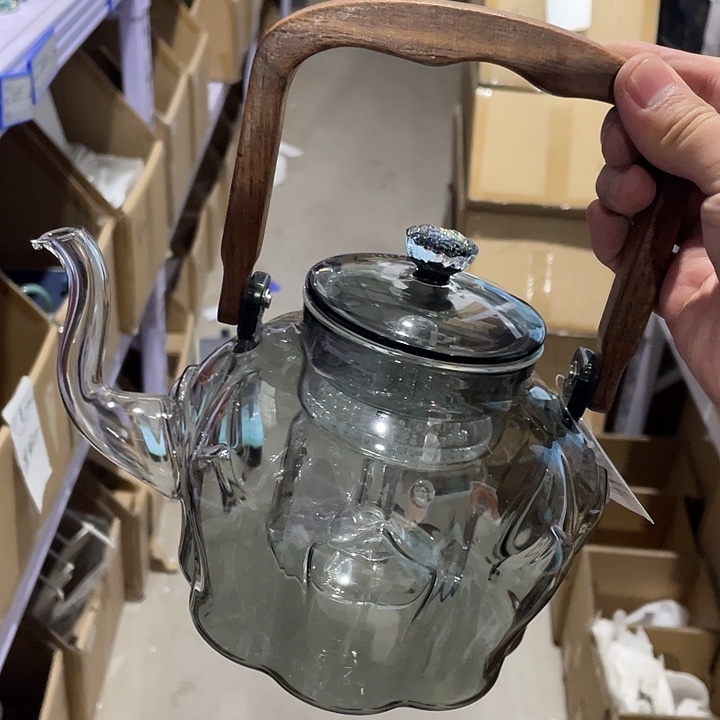 提梁壶烟灰彩金实木素匠