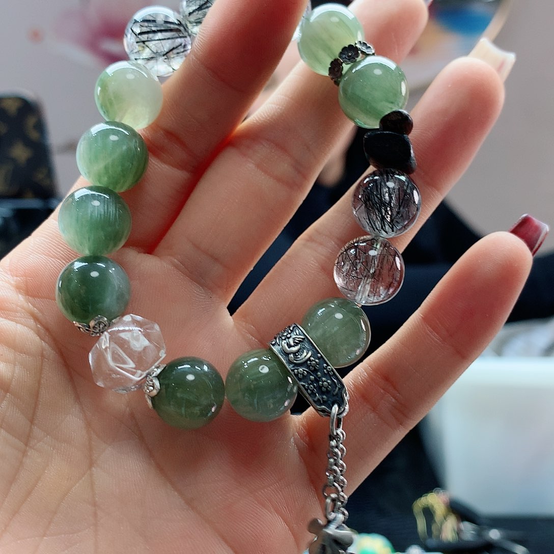 【闪购商品】水晶手链未镶嵌，