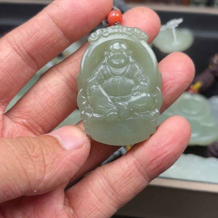 和田玉吊坠未镶嵌