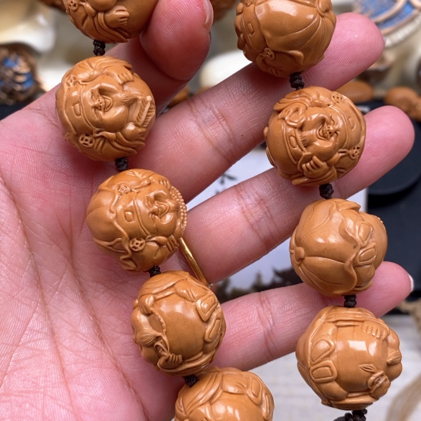 【闪购商品】橄榄核手串越**好橄榄手工雕刻工艺