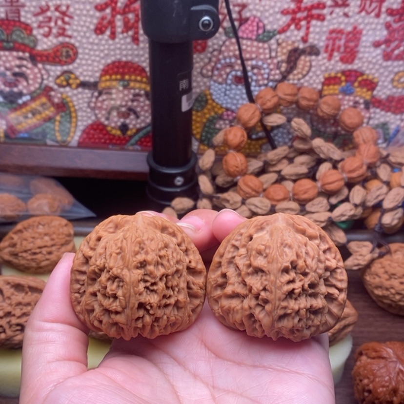 【闪购商品】吊坠文玩核桃45尺南酱石