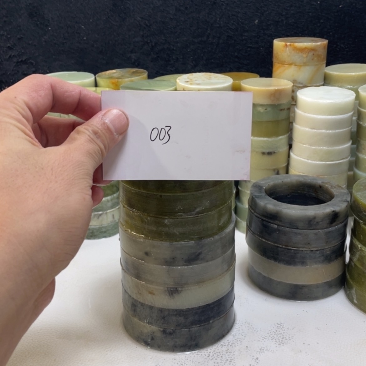 【闪购商品】蛇纹石玉珠宝半成品未镶嵌漠*