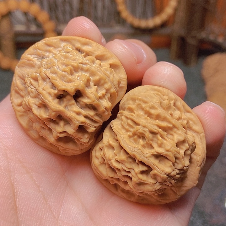 文玩核桃把件文玩核桃麻核桃成品对