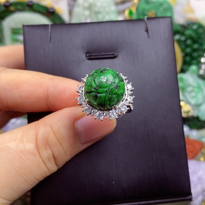 吊坠(赠链)未镶嵌翡翠