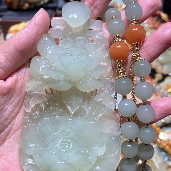 岫玉毛衣链未镶嵌