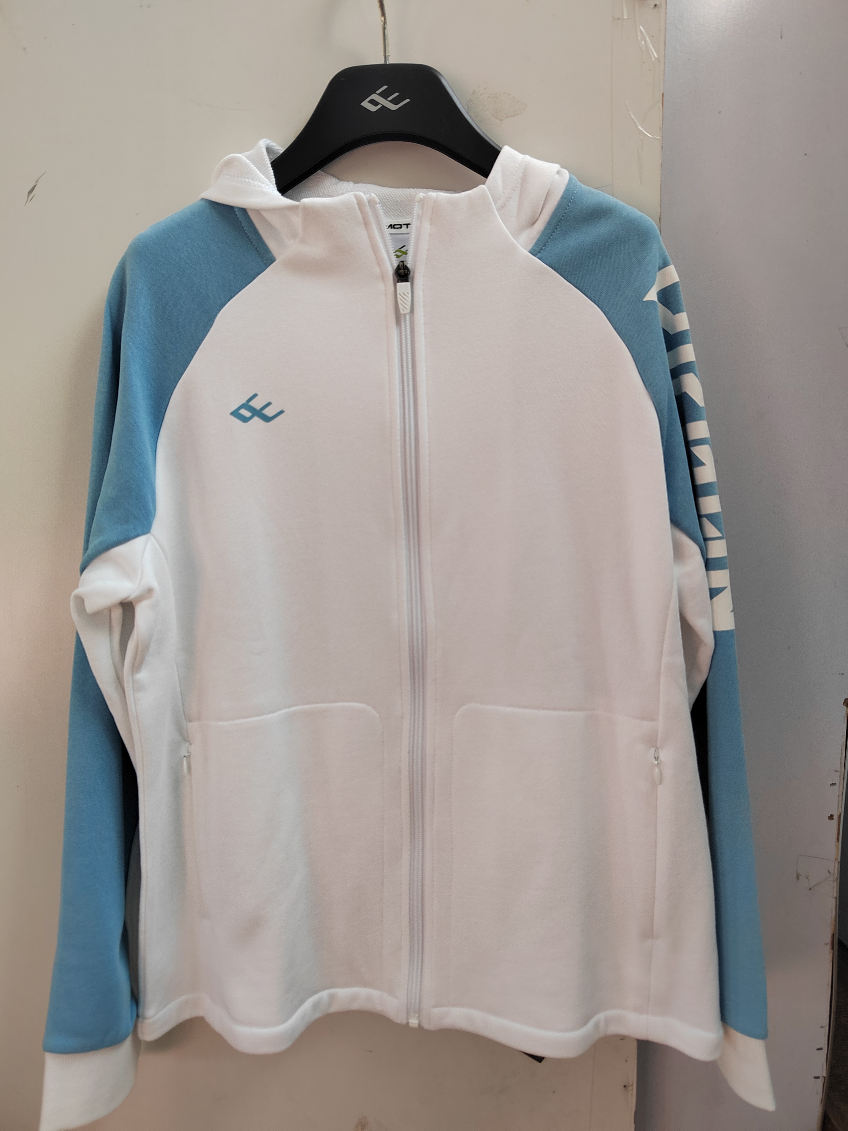 向尚运动女士春季上衣紫色6044蓝色6045