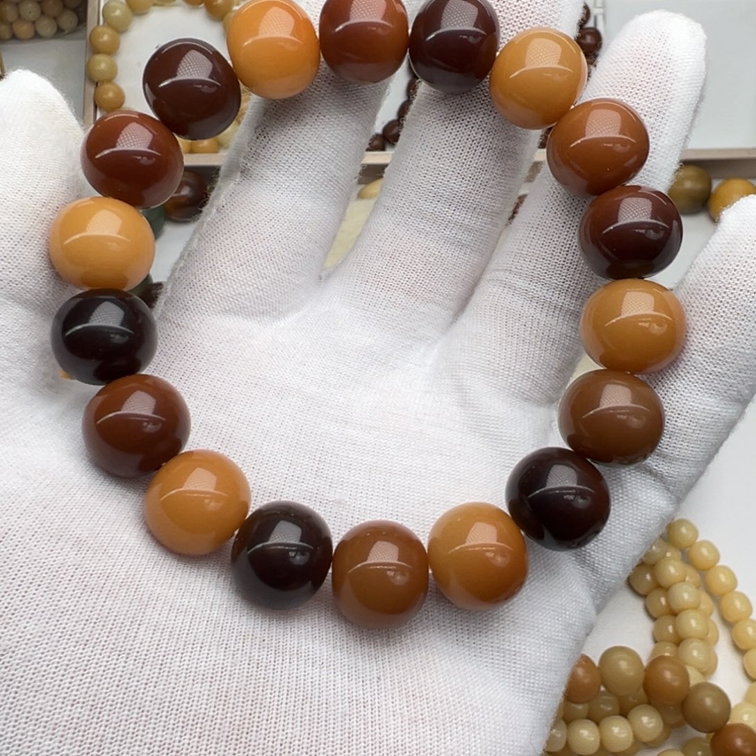 花***幽手串菩提根/象牙果卡15天然风化老料鬼工干磨S89