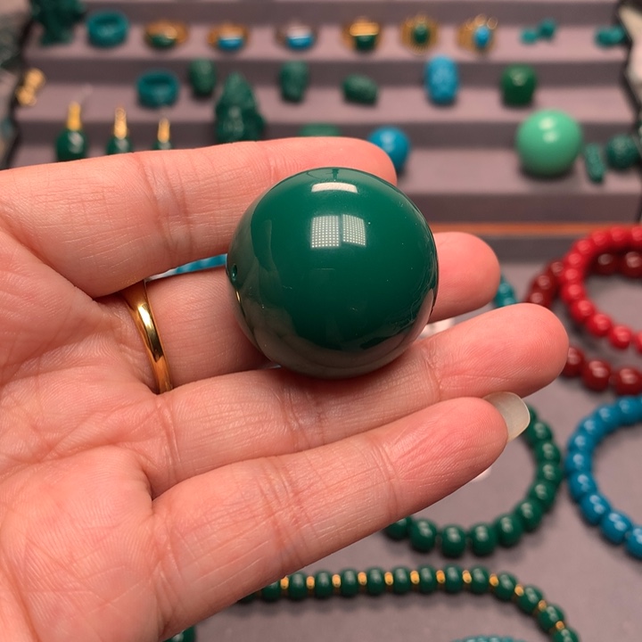 石材S****r卡31绿圆珠