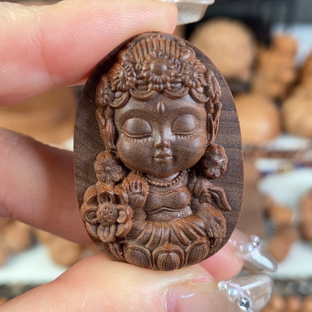 檀香木吊坠老山檀香横纹黑肉度母