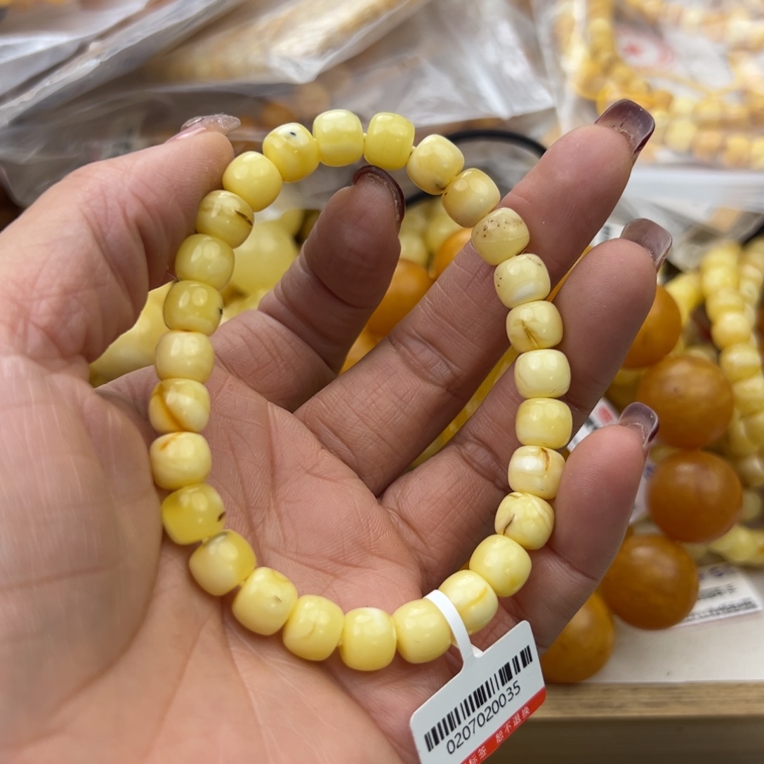 琥珀珠宝奇石未镶嵌