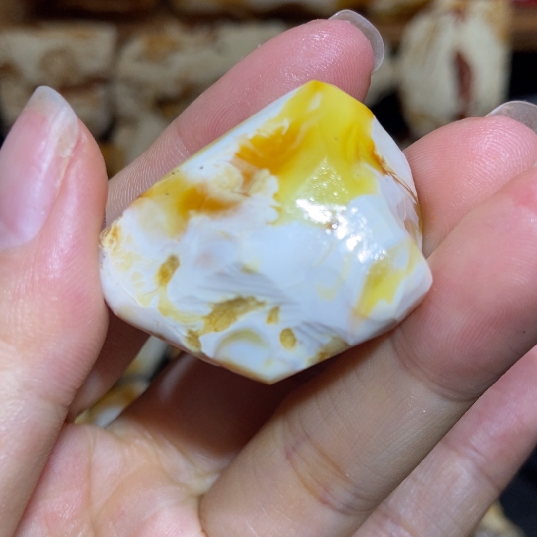 定制琥珀未镶嵌定制