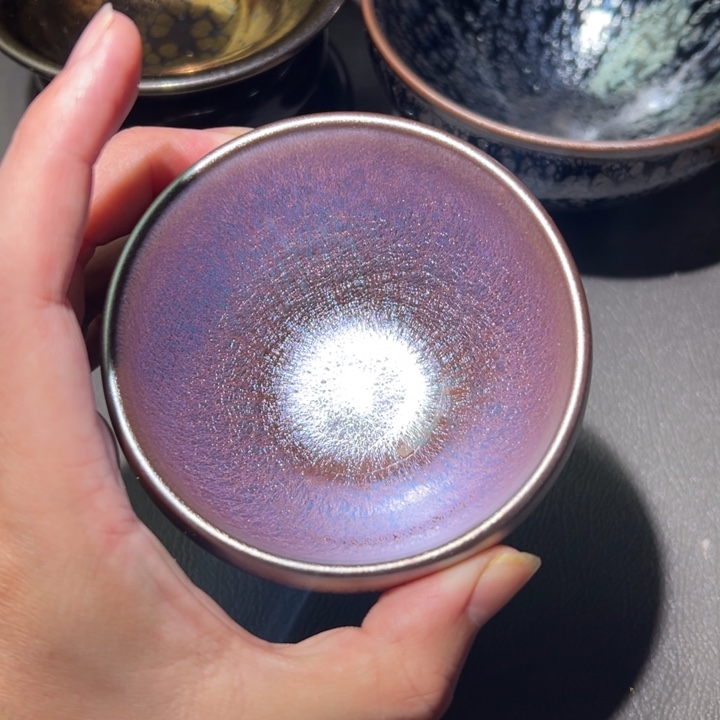 茶盏好想和她谈一下心了