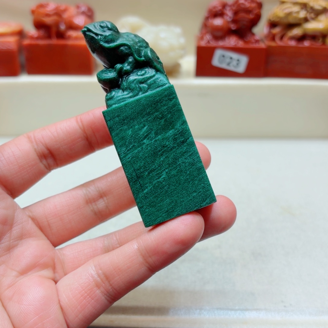 老挝石11111111111