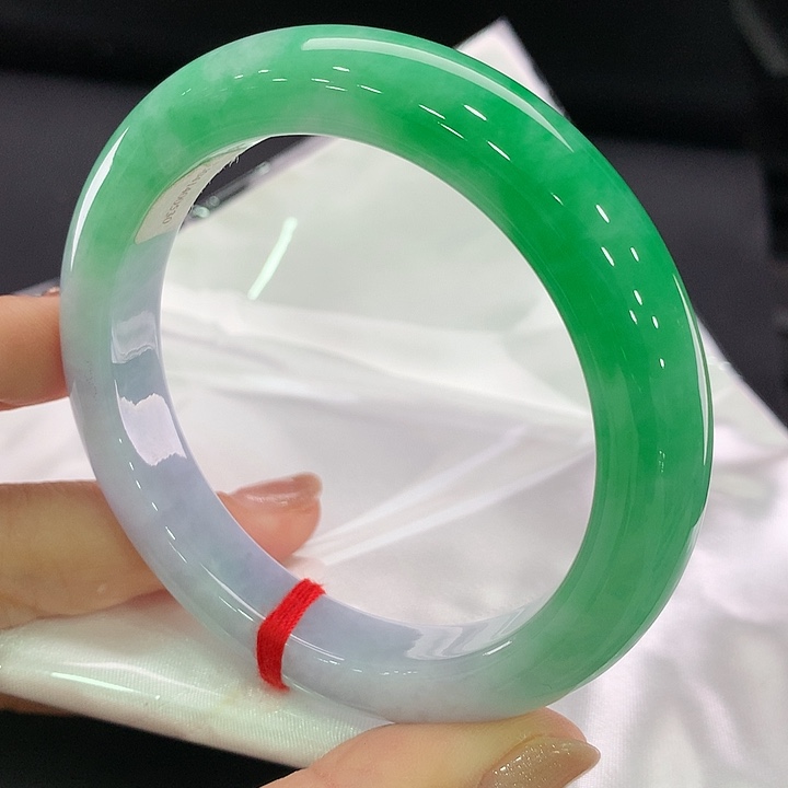 翡翠未镶嵌手镯正圈59.5