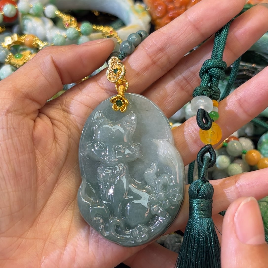 翡翠颈饰未镶嵌待编款