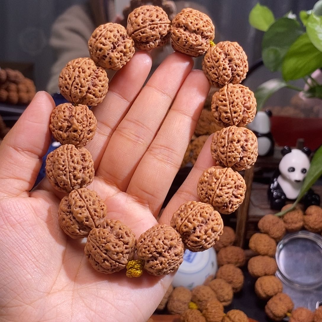 金刚菩提手串四叶草头货22mm