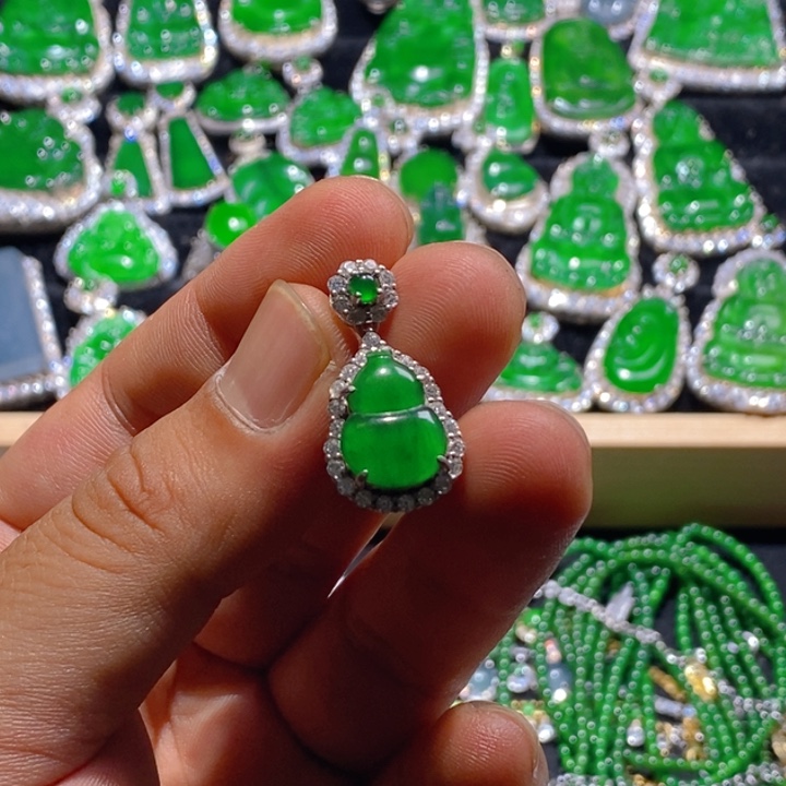 翡翠银S925镶嵌颈饰天然A货翡翠