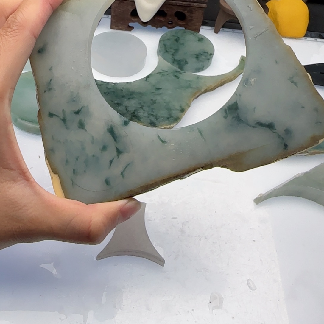 翡翠挂件未镶嵌1*8翡翠
