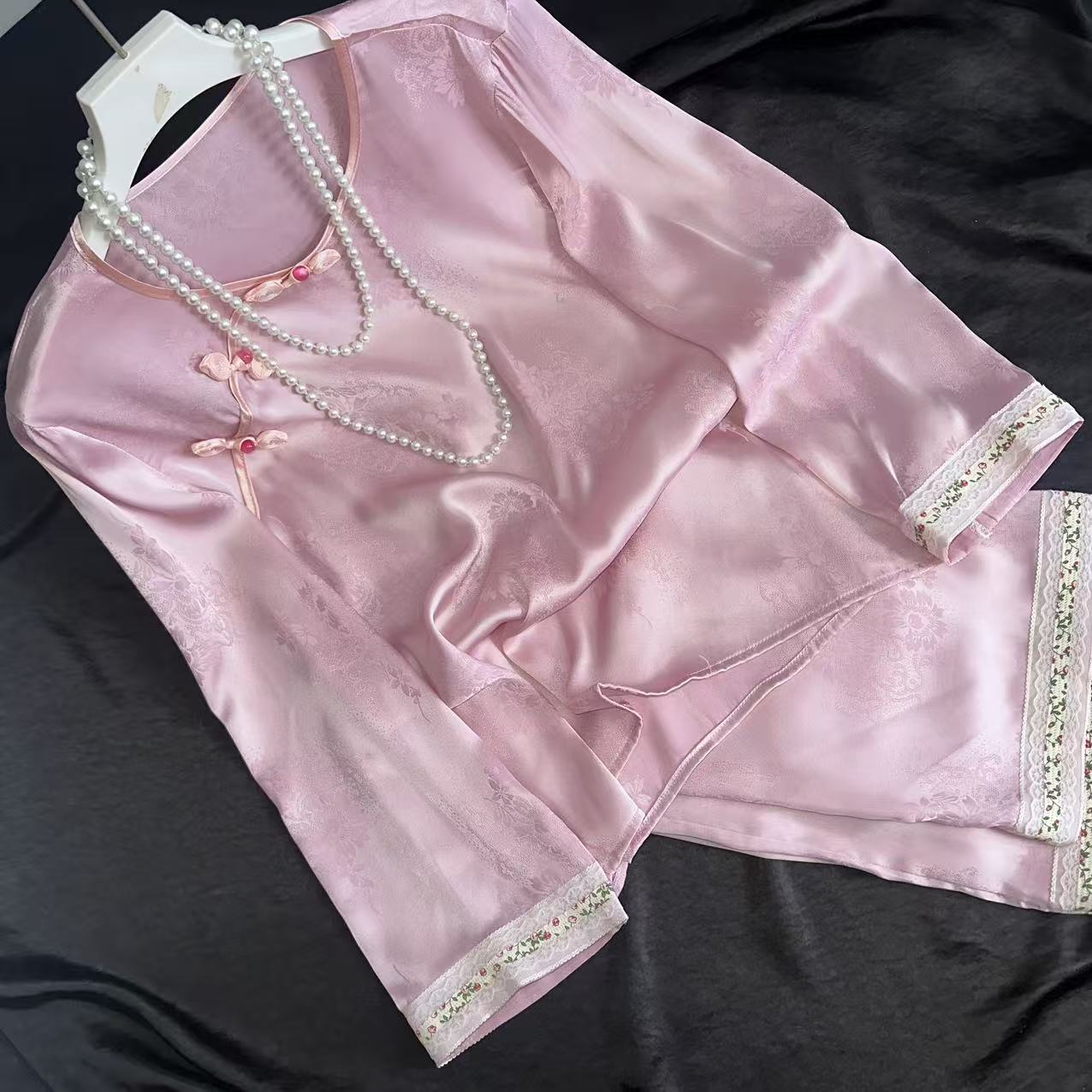 0141-常熟新中式女装秋季新款显瘦气质百搭日常粉色长袖套装