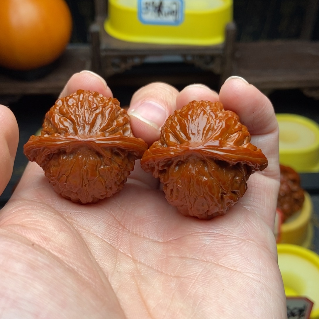 文玩核桃吊坠36盘古