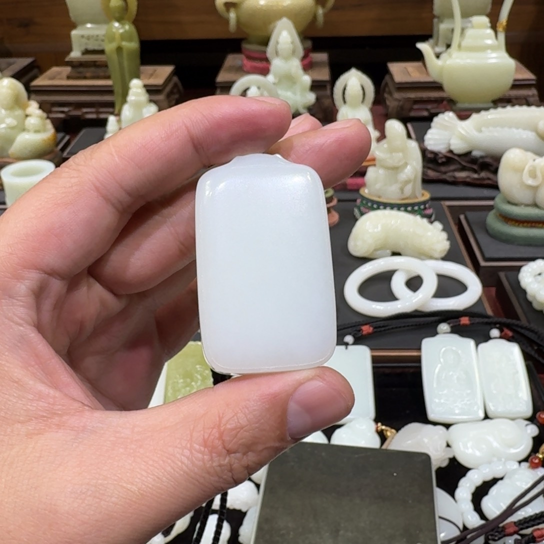 【闪购商品】和田玉挂件未镶嵌阳**?