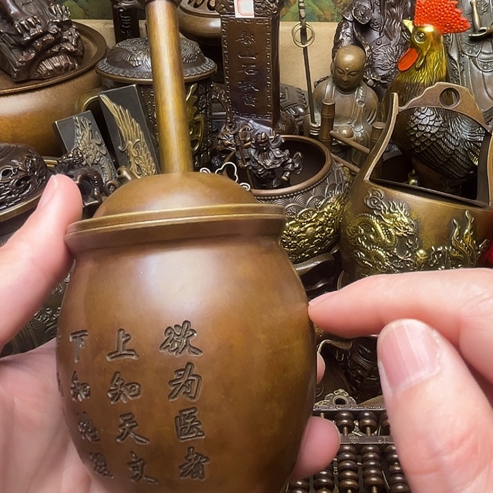 精美铜器批发档口