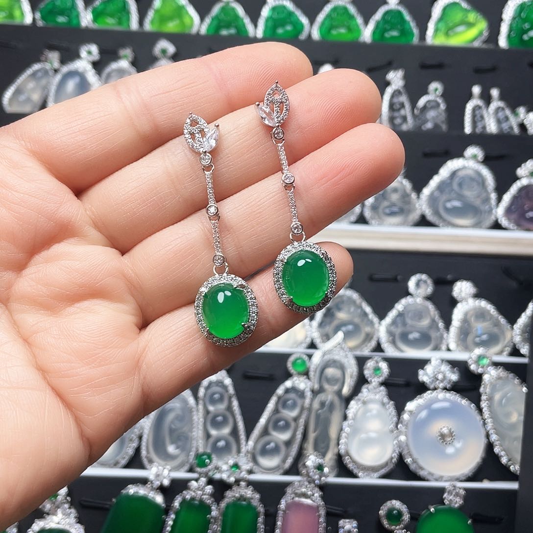 玛瑙/玉髓耳钉合金