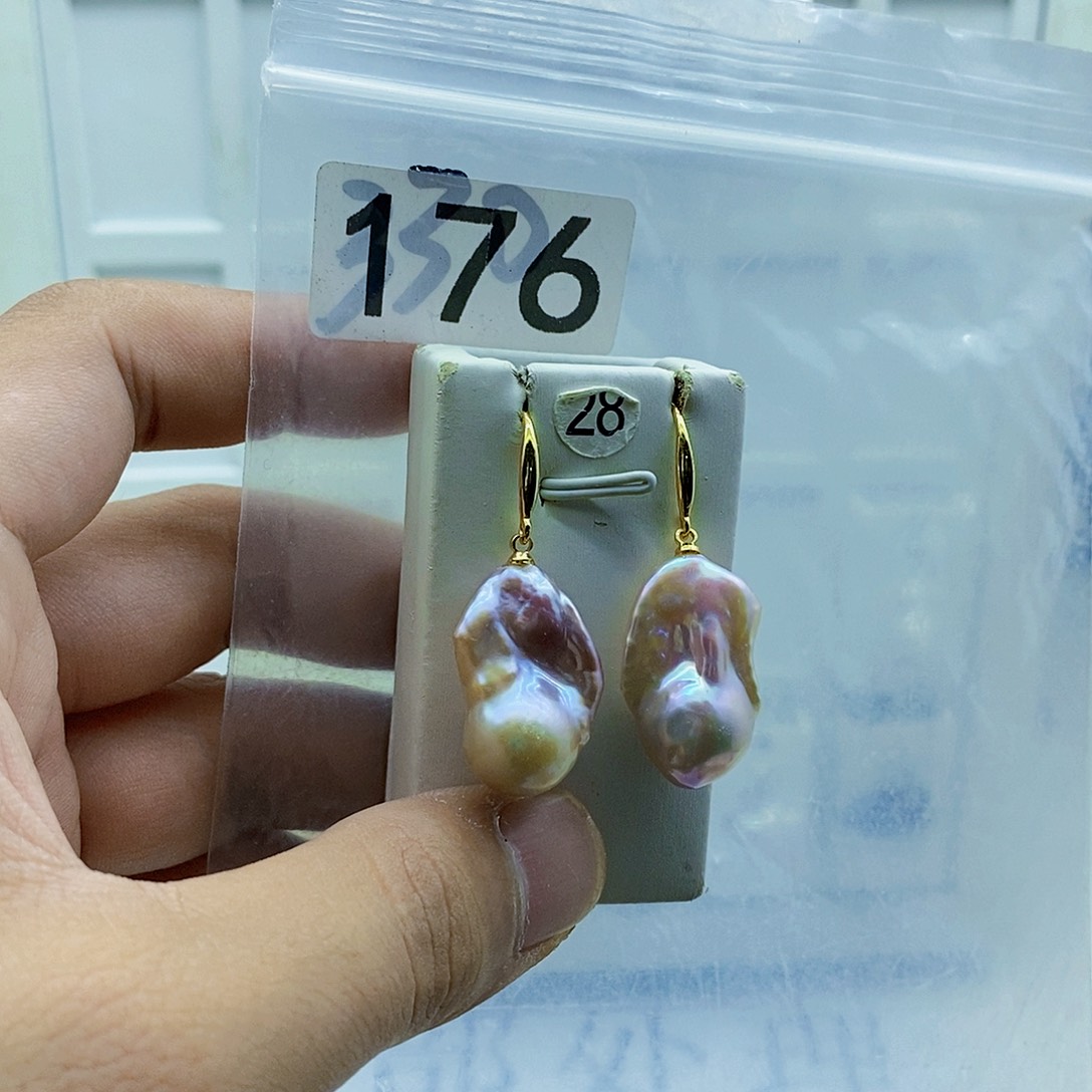 合金淡水珍珠颈饰