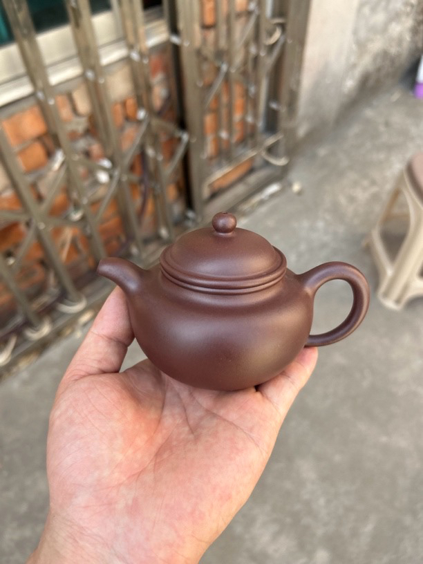 微瑕【掇球】宜兴原矿紫泥，60目粗砂精工半手，容量220cc